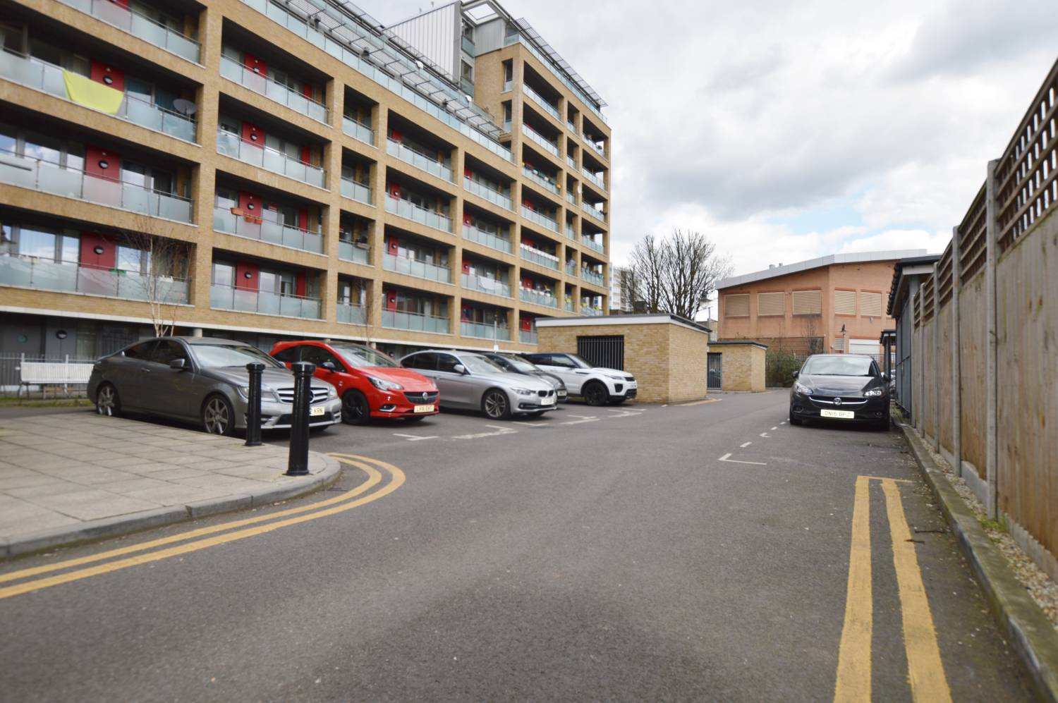 1 Bedroom Apartment, Fortius House, Leyton, E10 5GX Abidins