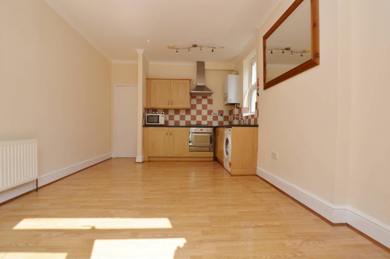 2 Bedroom Flat, Harrington Road, Leytonstone, E11 4QN Abidins