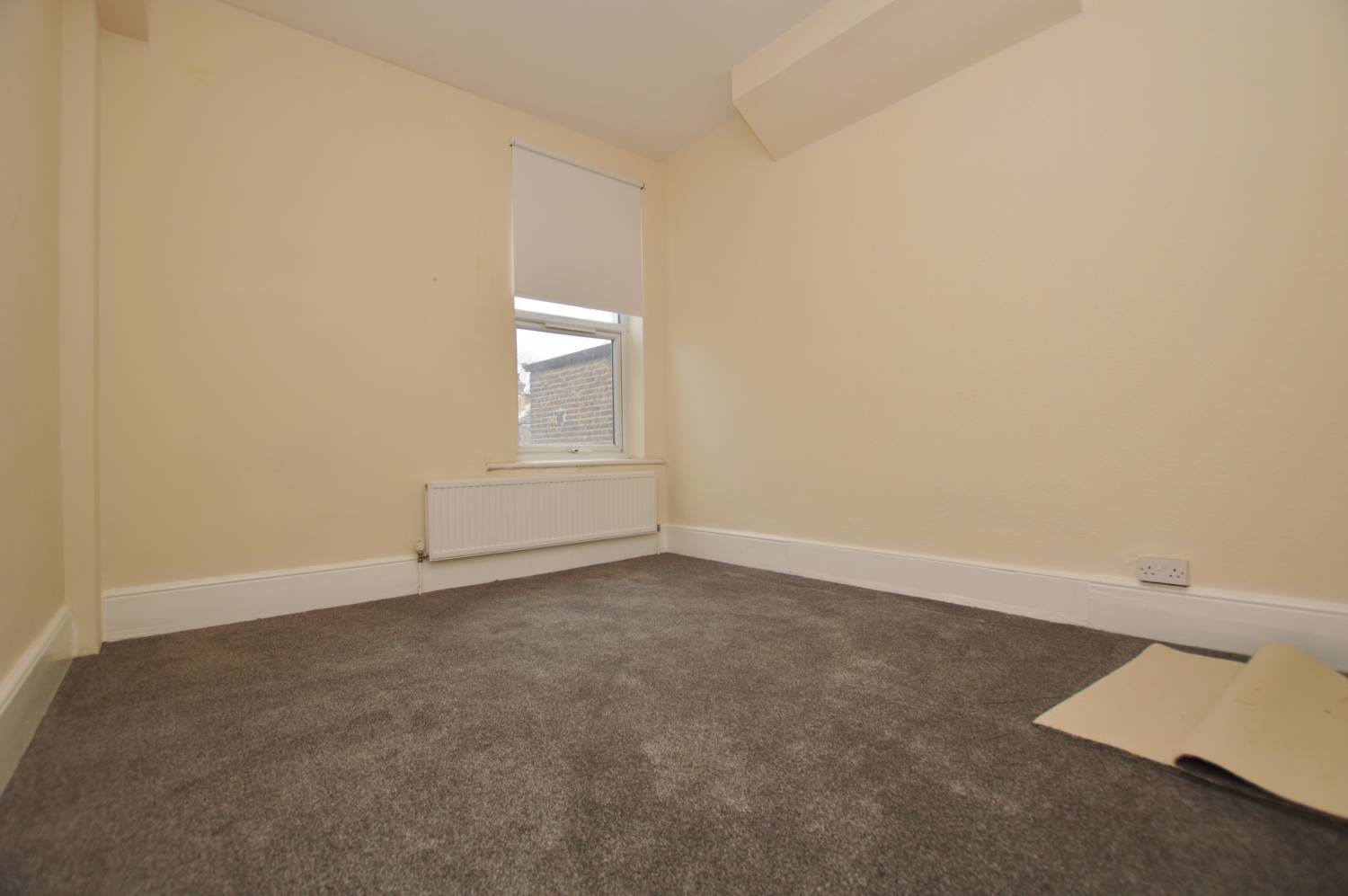4 Bedroom Flat, High Road, Leytonstone, E11 4RD Abidins