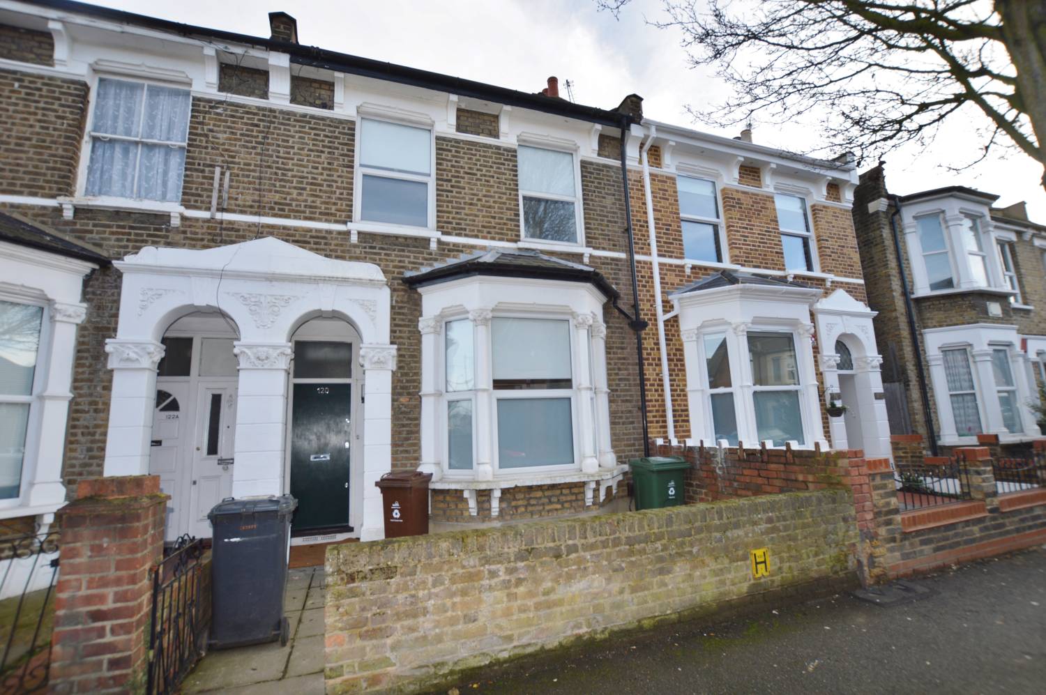 4 Bedroom House, Morley Road, Leyton E10 6LL Abidins