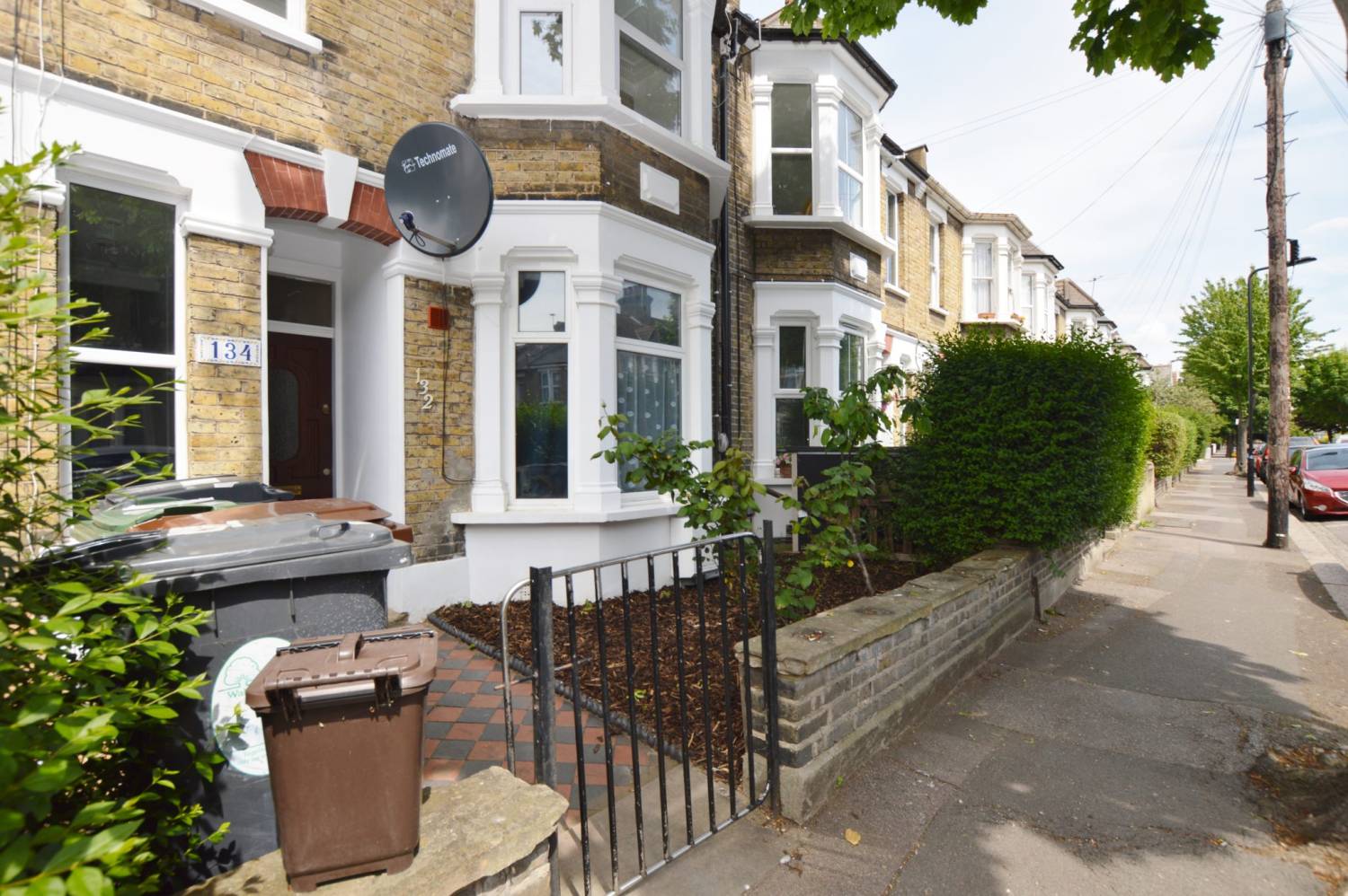 Richmond Road, Leytonstone, London, E11 4BS Abidins