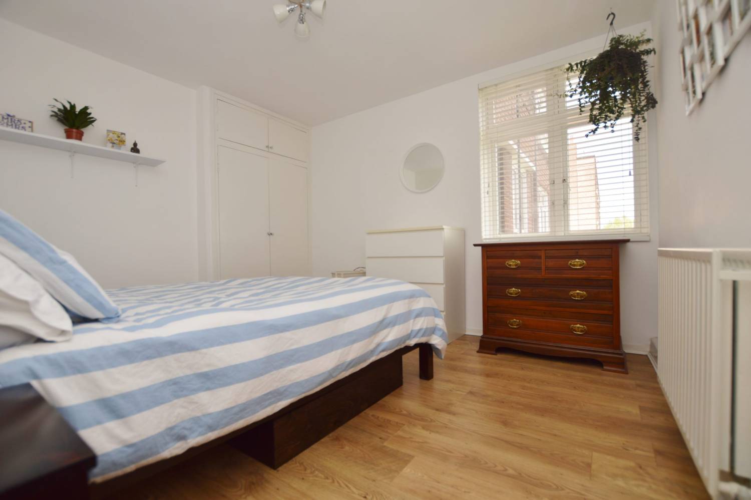 Banister House, Homerton, London, E9 6BT Abidins