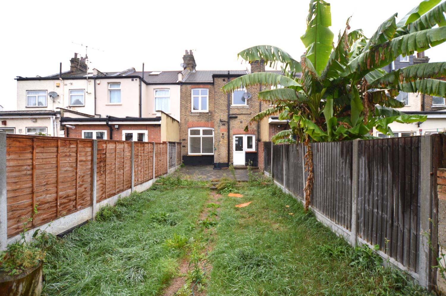 Eton Road, Ilford, London, IG1 2UE Abidins