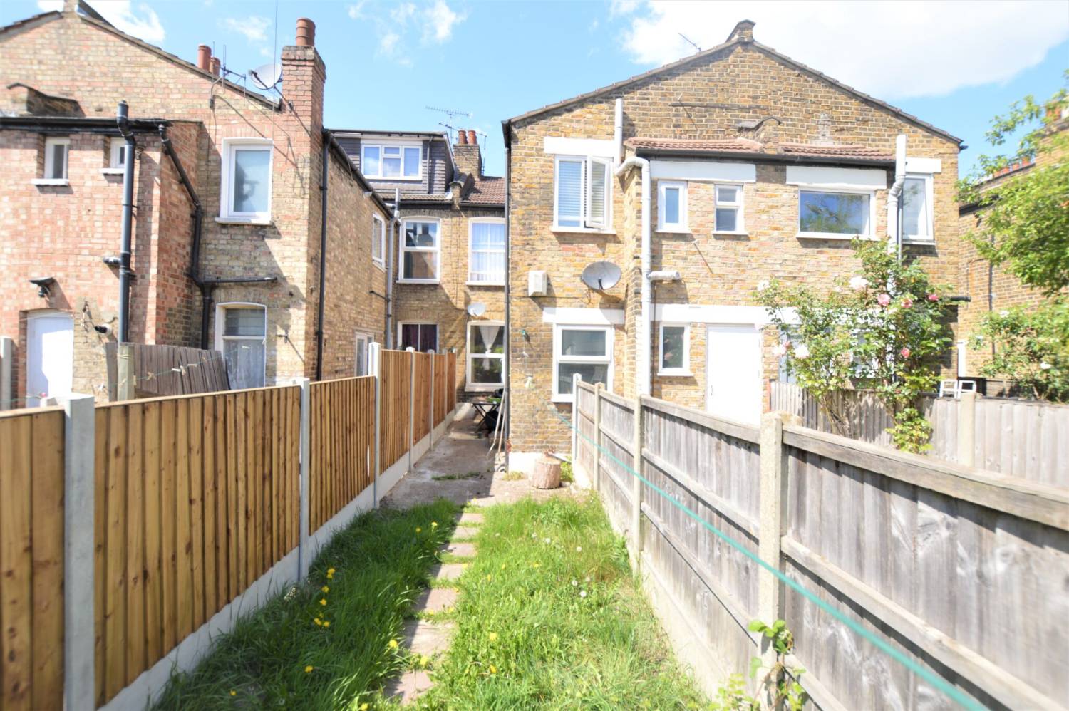 Morley Road, Leyton, London, E10 6LH Abidins