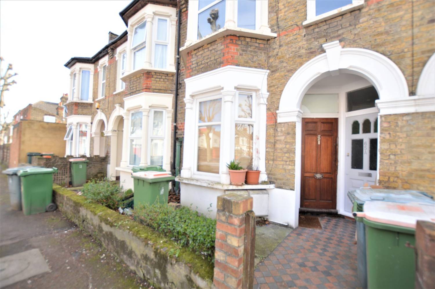 Goldsmith Avenue, East Ham, London, E12 6QB Abidins