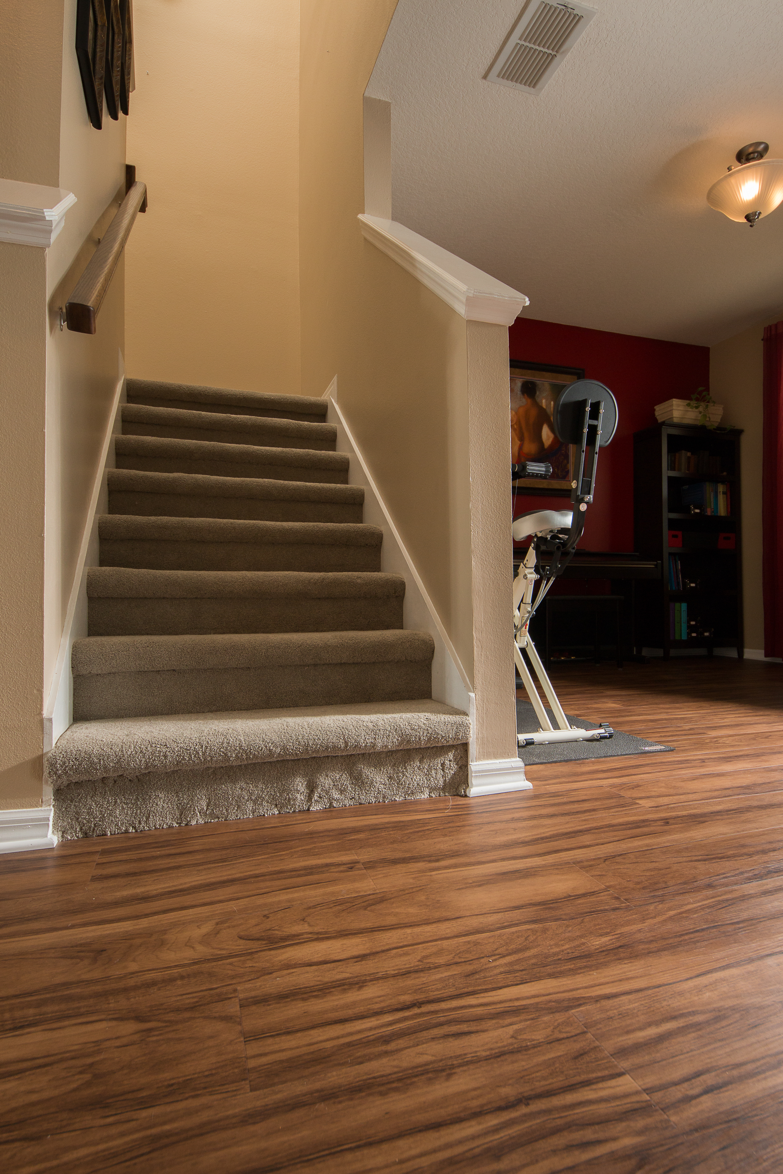 Grey Vinyl Plank Flooring Minimalis