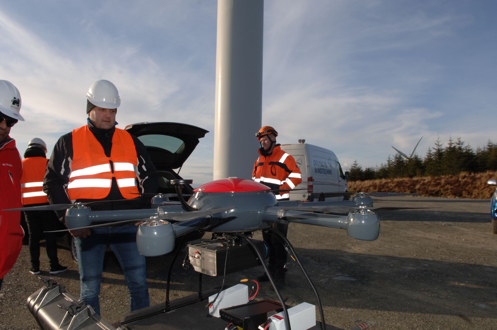 Drone Wind Turbine/Blade Inspection Services US, UK, CA, DE