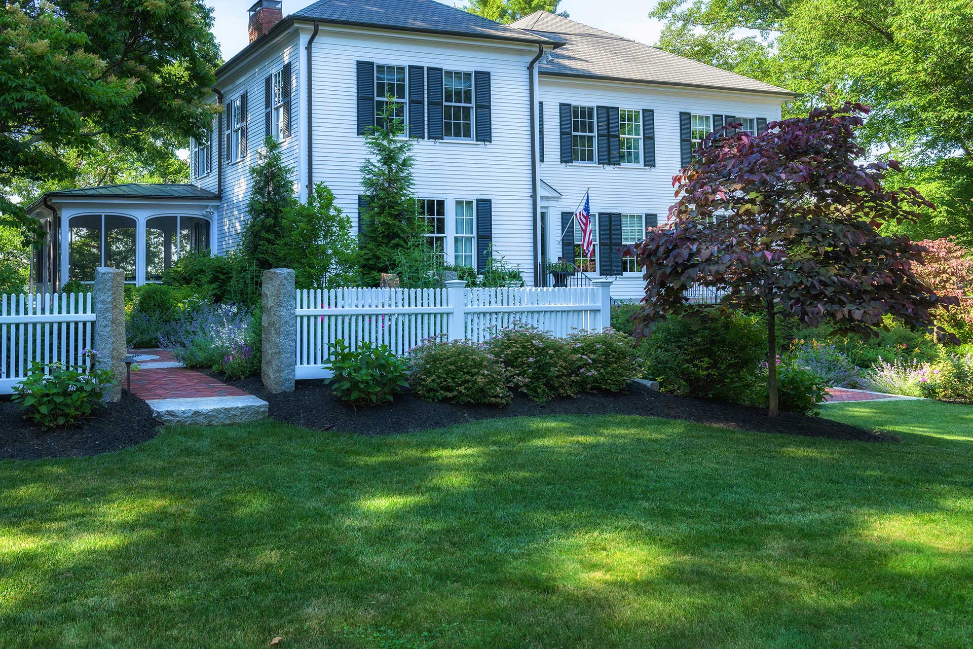 Lincoln, MA Lincoln Estate a Blade of Grass Lincoln Landscape Designer