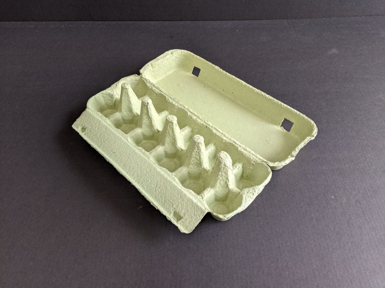 Egg Cartons, 1doz plain, Green, flat top (CRT OF 150)