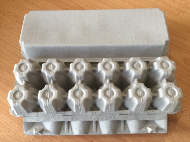 EGG CARTONS, 1doz plain, flat top (CRT OF 130)