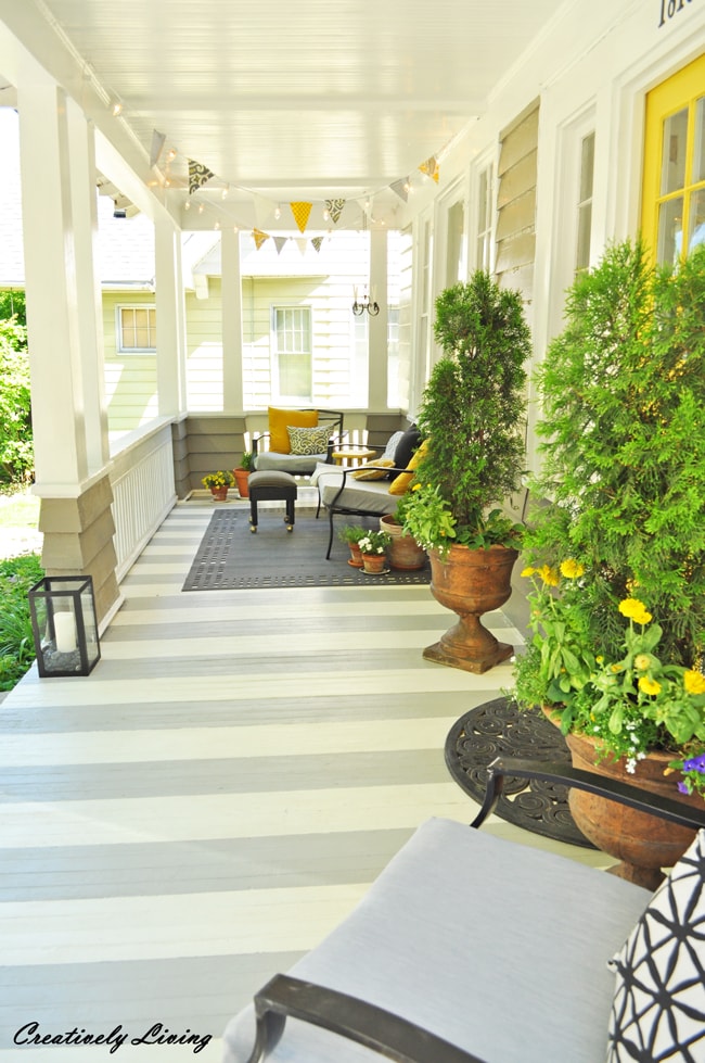 20 Summer Front Porches to Get You Ready For Summer