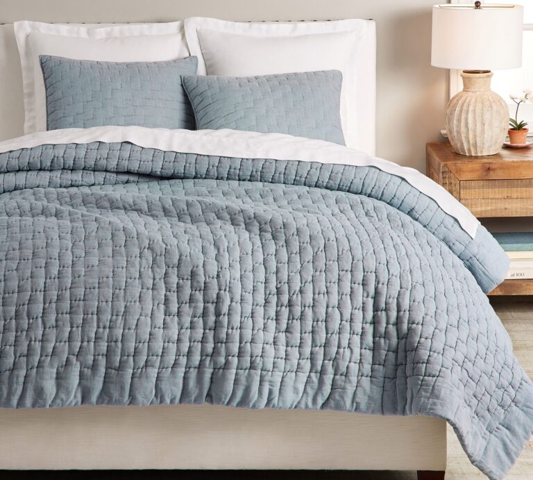 How To Layer A Bed With A Quilt And Comforter A Blissful Nest