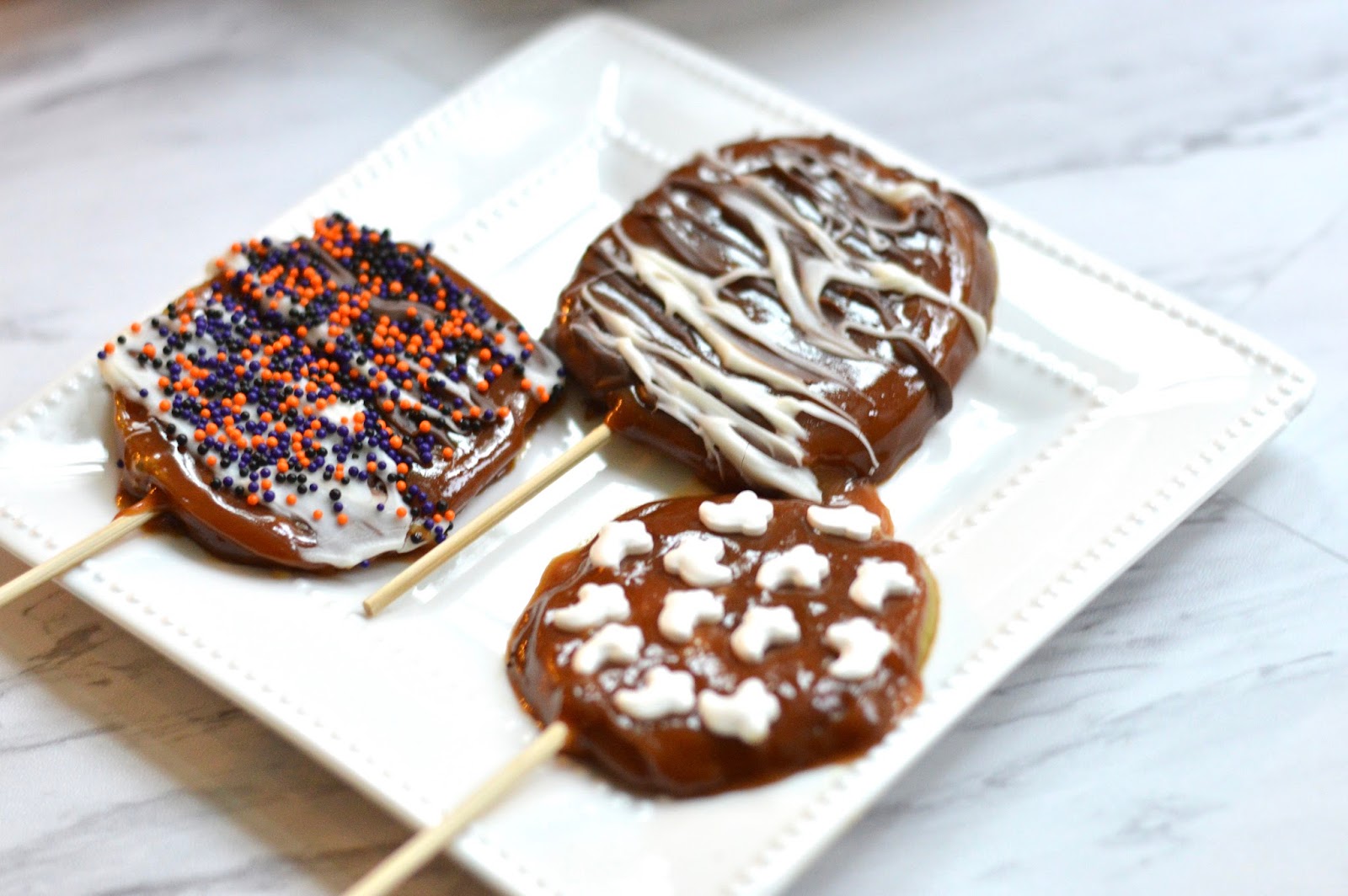 Halloween Caramel Apple Pops A Blonde's Moment
