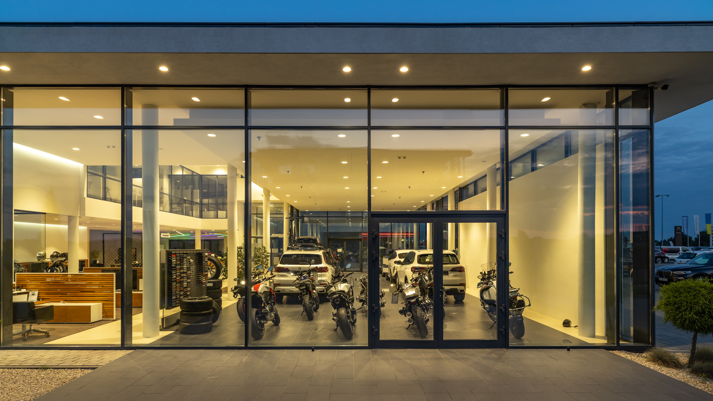 BMW, ARIA MOTORS abmk