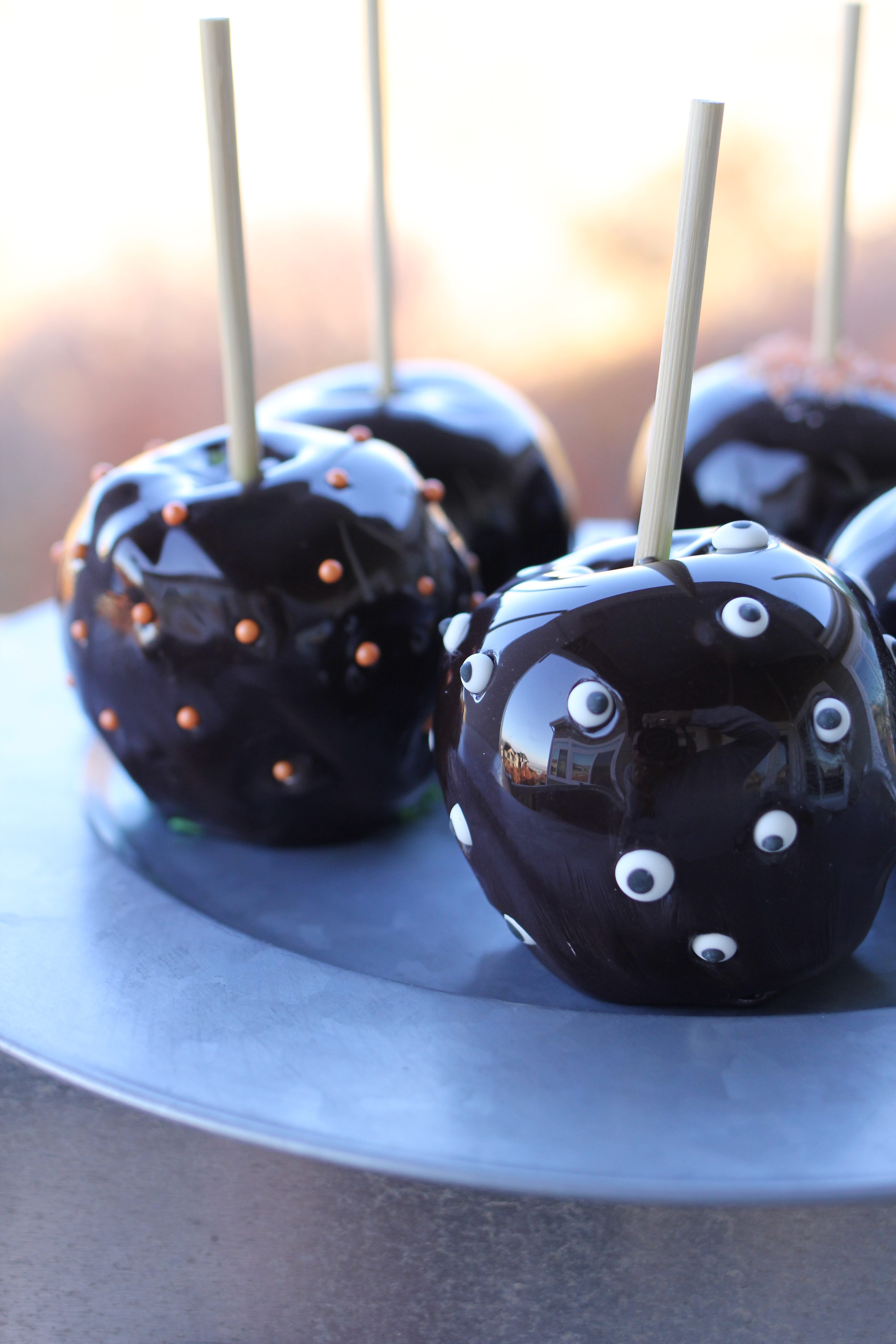 Black Caramel Apples A Bountiful Kitchen