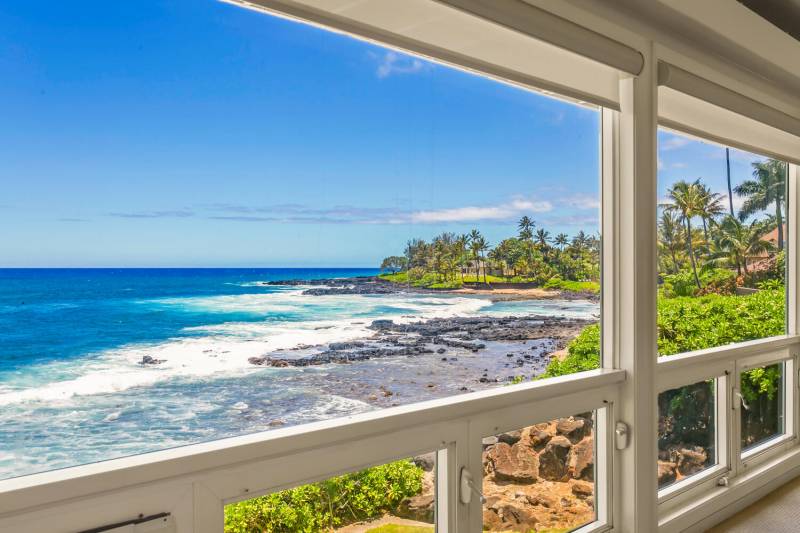 5 Notable Features of This Poipu Beach Oceanfront Home Hawaii Real