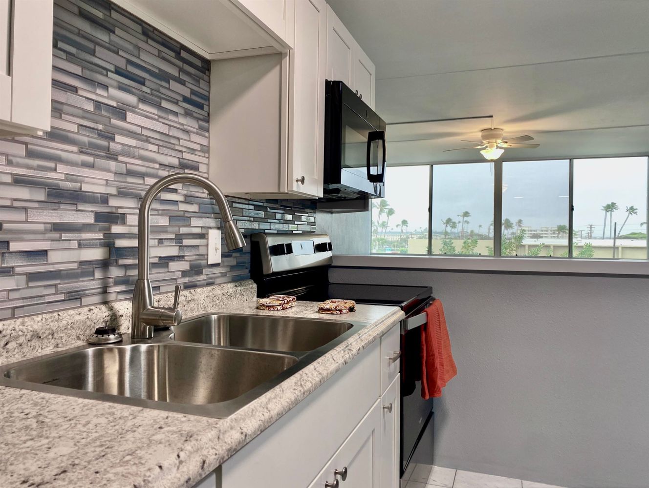 Classy Remodel and Unique Upgrades on this Condo in Central Maui