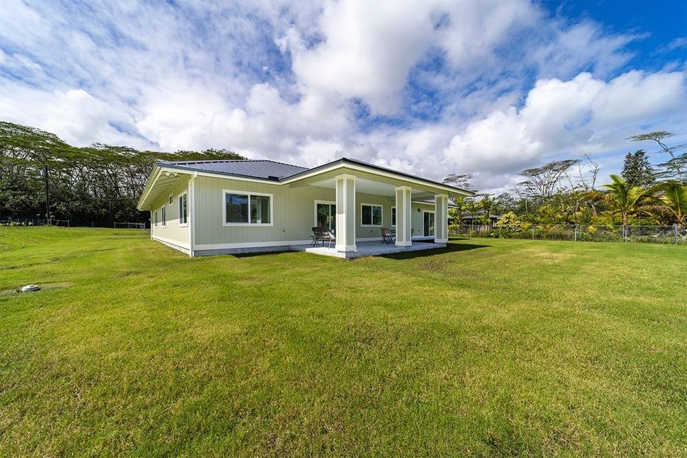 Newly Constructed 4 Bedroom Home in Hawaiian Paradise Park Hawaii