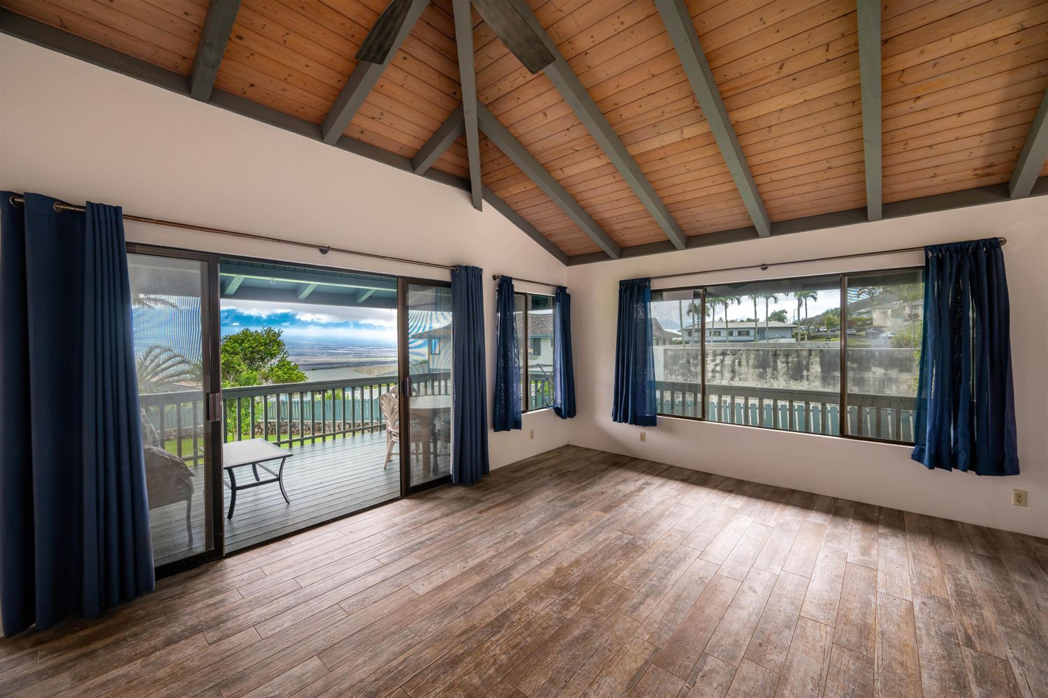 Stunning Single Level Home in Wailuku Heights Hawaii Real Estate
