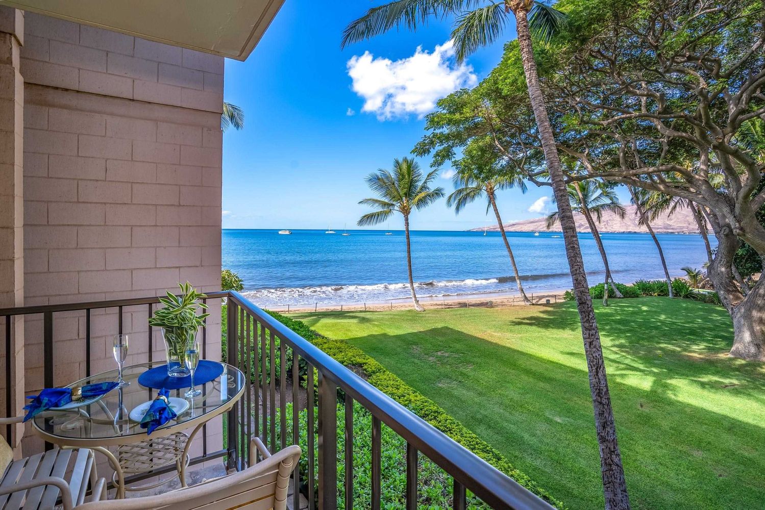 Direct Beachfront Vacation Rental Condo in Kihei Hawaii Real Estate
