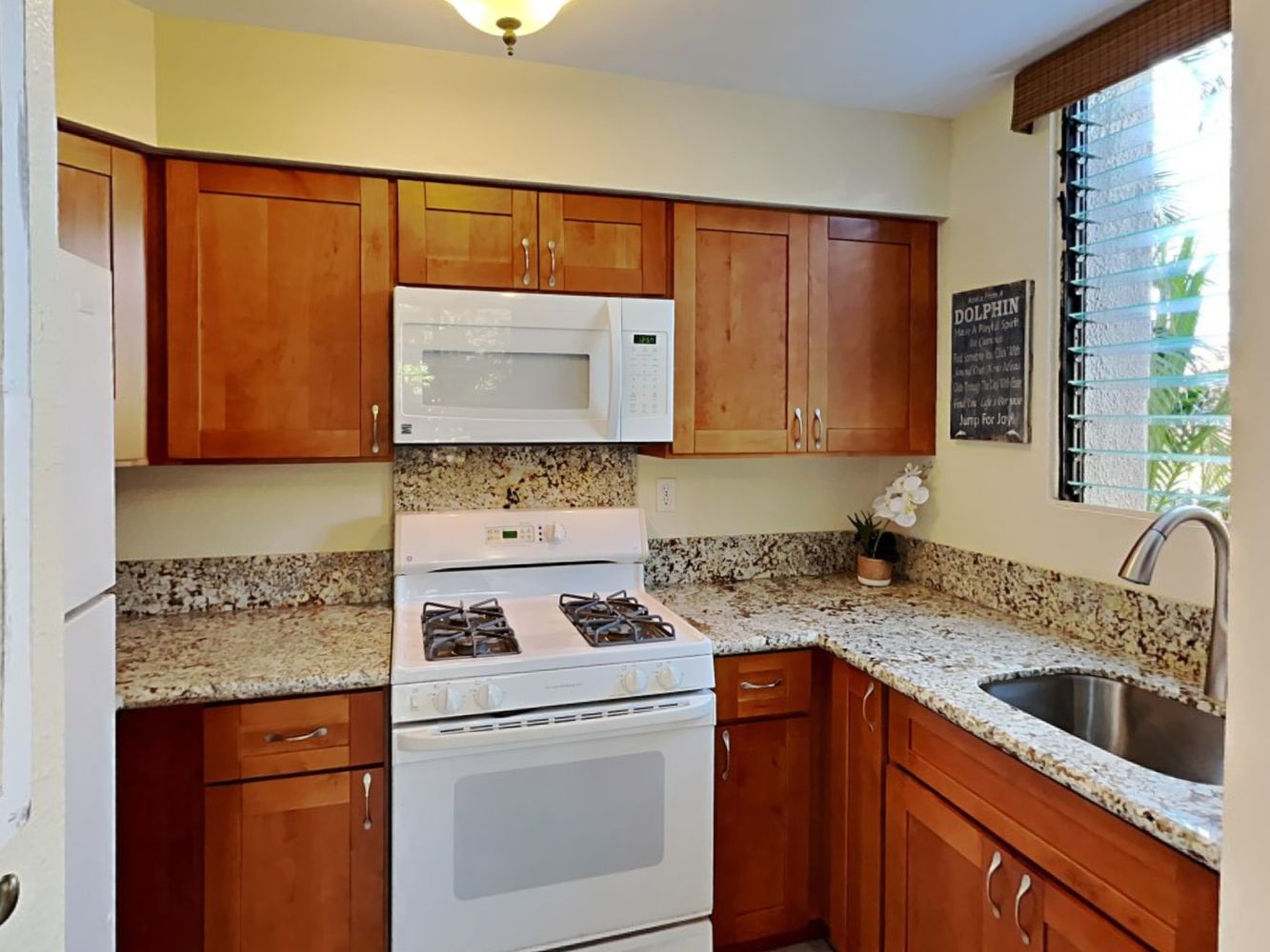 Peaceful Garden Retreat at Kihei Akahi Hawaii Real Estate Market