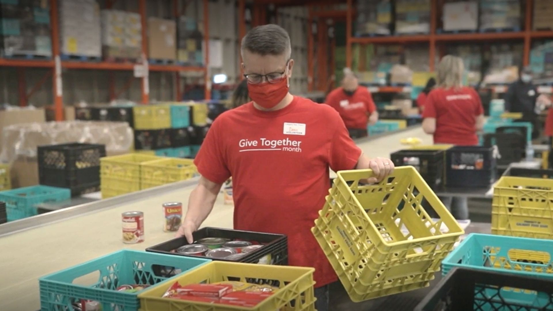 Lending a helping hand to those in need with the Calgary Food Banks