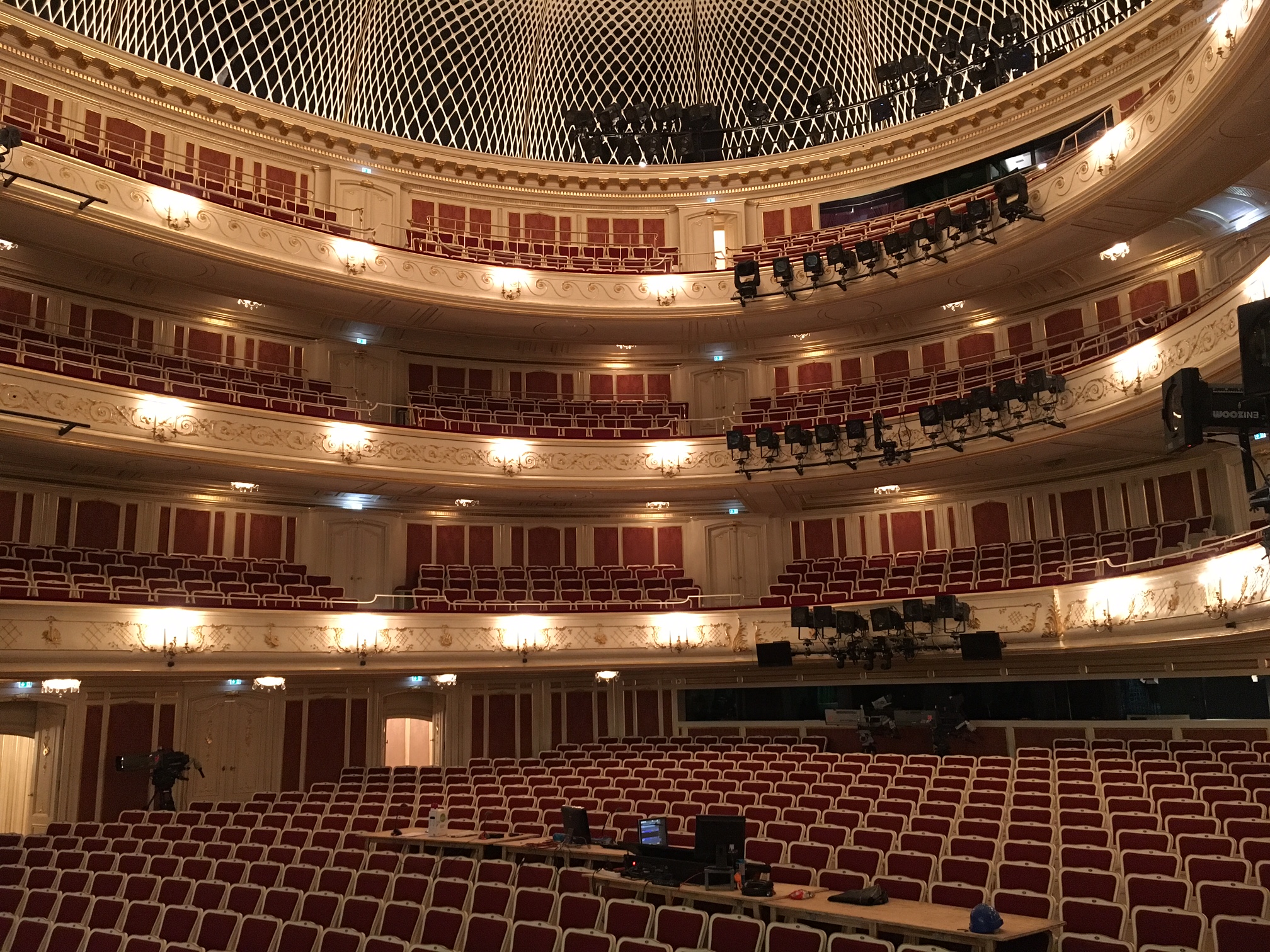 ThemenSpezial zur Wiedereröffnung der Staatsoper Alles über