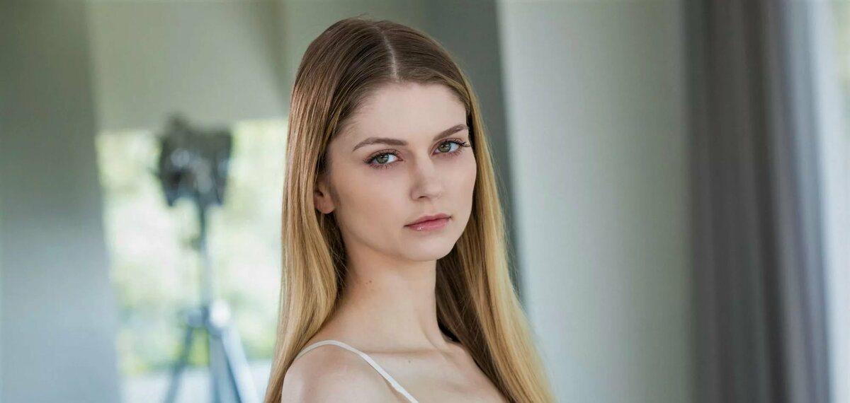 Bunny Colby (Nadya Nabakova) биография, лучшие фильмы, фото