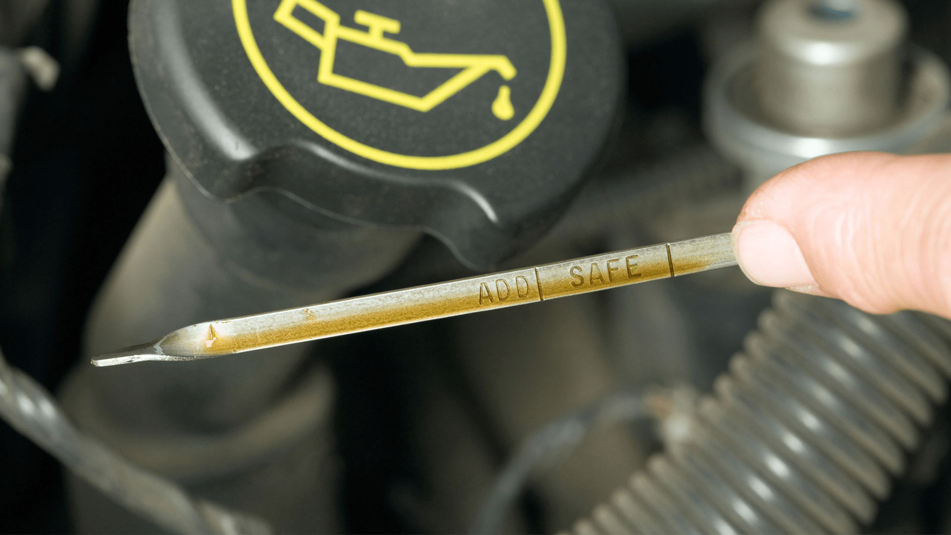 Overdue Oil Change Symptoms: 10 Warning Signs To Look For