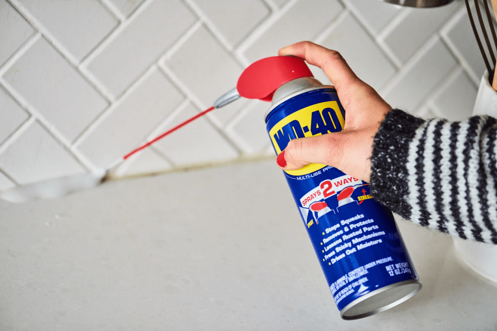 Choosing Lubricants PB Blaster vs. WD40