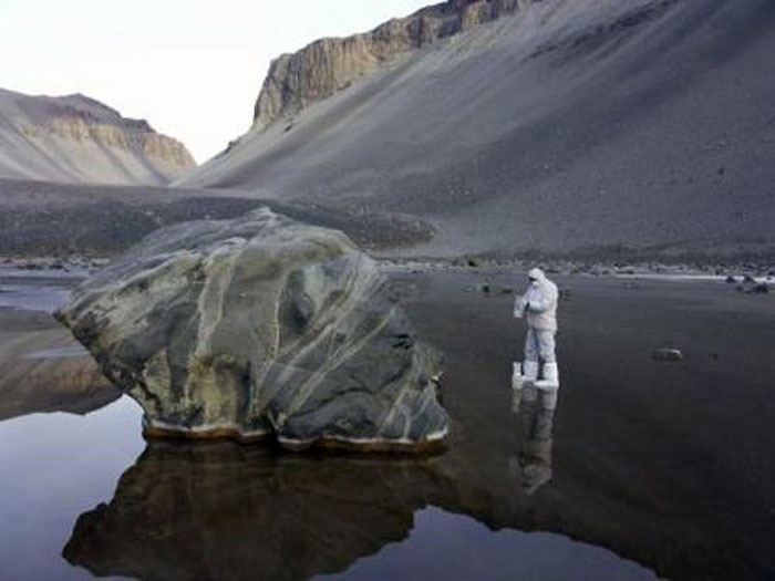 Saltiest Water Body on Earth, Don Juan Pond About Islam