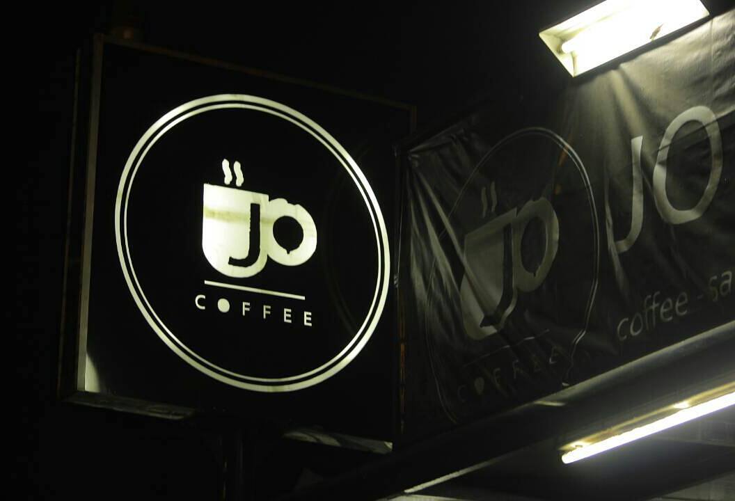 Jo Coffee Shop, Tempat Nongkrong Super Cozy di Ciledug Indah 1