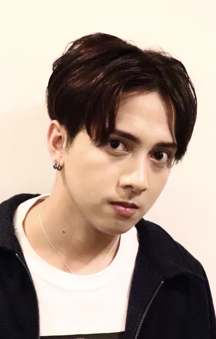 We have suitable color for damaged hair. International hair salon A