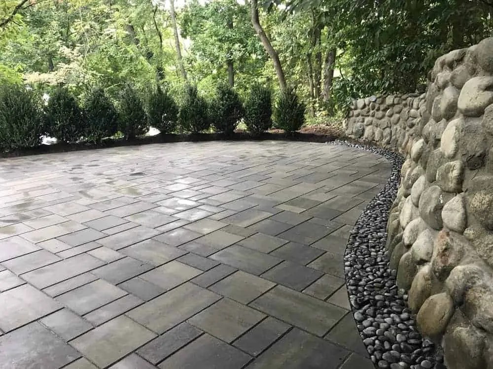 4 Landscape Architecture Ideas For Increasing Privacy In Your East