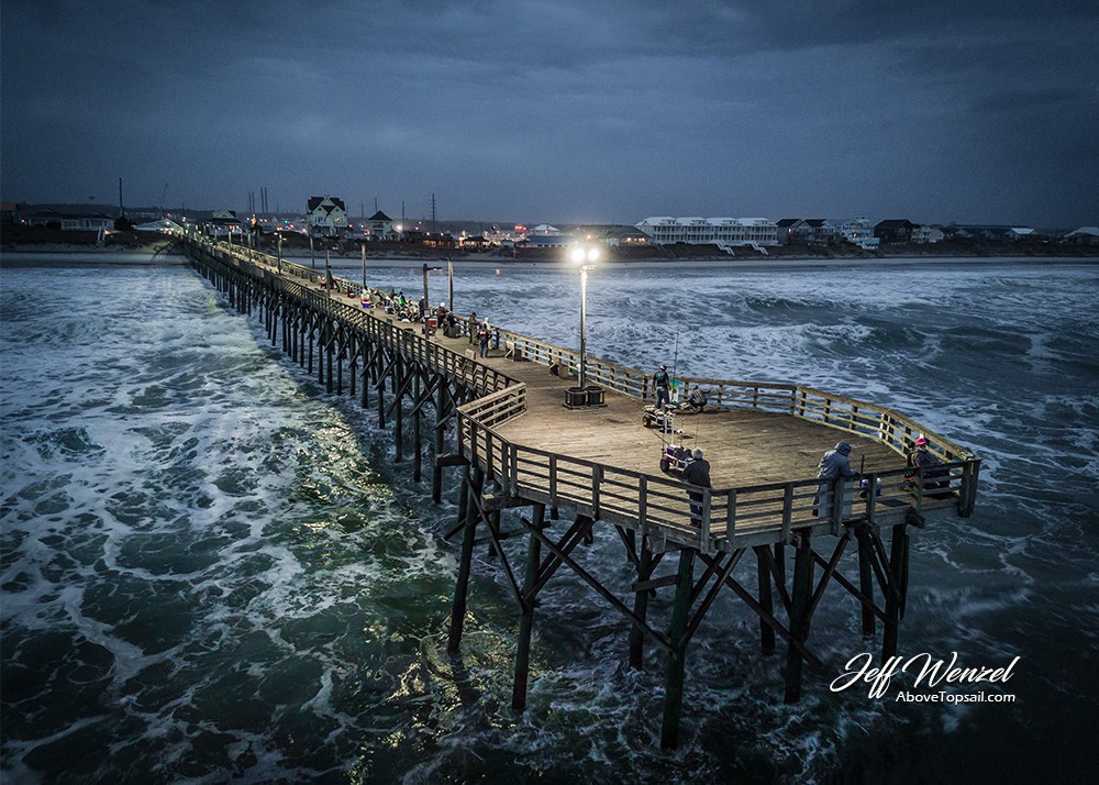 JW093 Surf City Pier Rough Water Above Topsail
