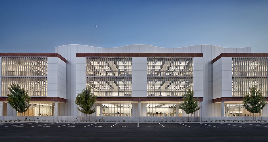 De La Salle H.S. STREAM Innovation Center Architectural Building