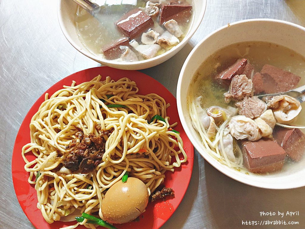 大里美食|阿成炒麵-傳說中大里人氣超旺的炒麵