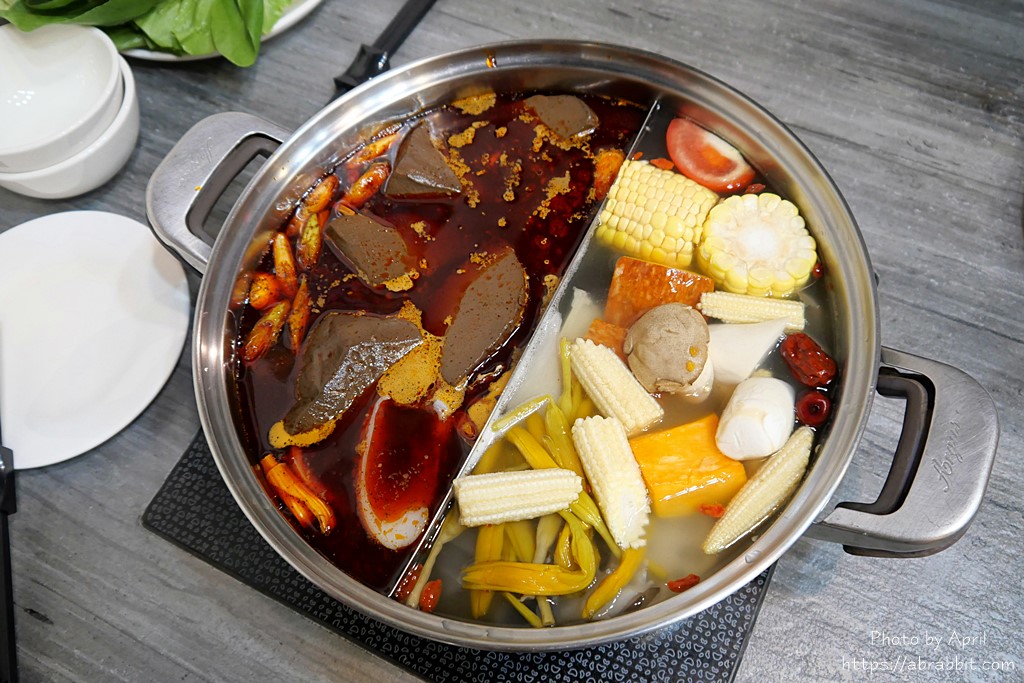 台中麻辣火锅推荐：陈师傅麻辣火锅-中国附医周边美食 不收服务费