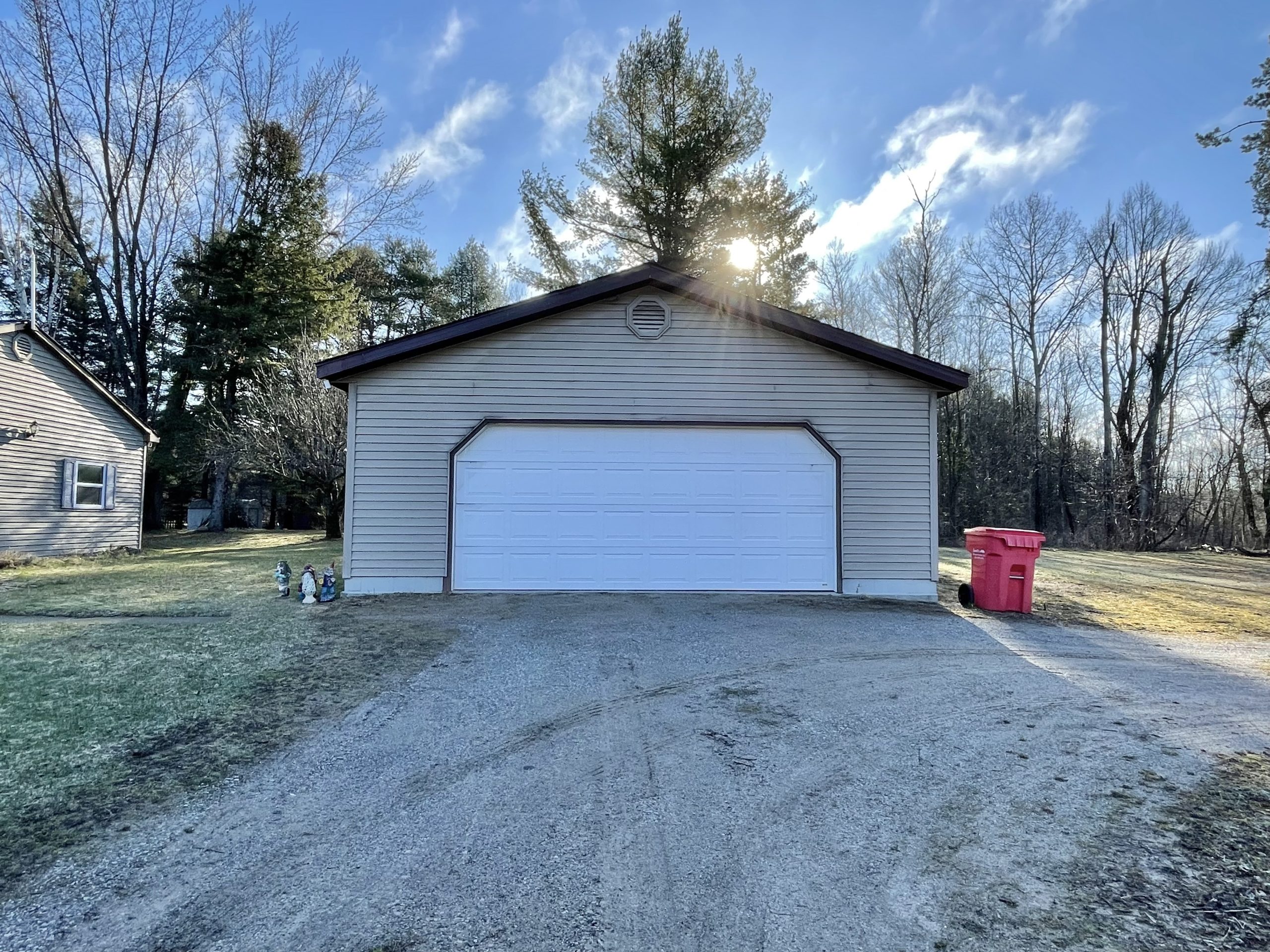 13537 Hubbard Lake Rd, Hubbard Lake, MI 49747 Abram Realty