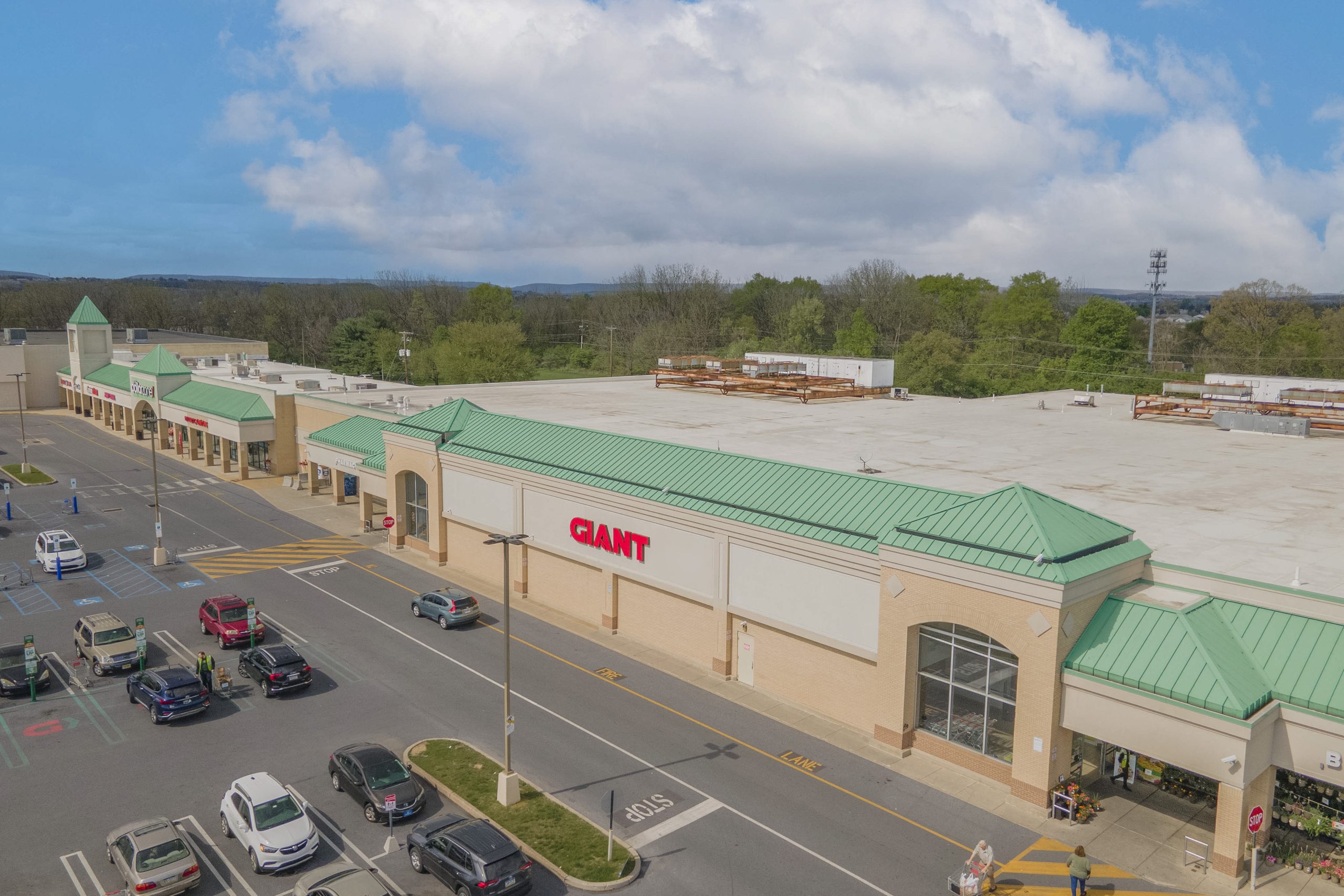 Commercial Real Estate Macarthur Towne Center Whitehall
