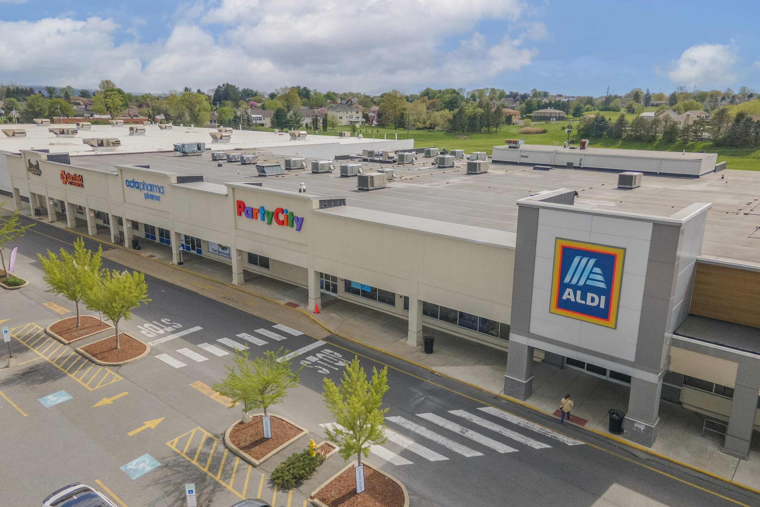 Commercial Real Estate Macarthur Towne Center Whitehall