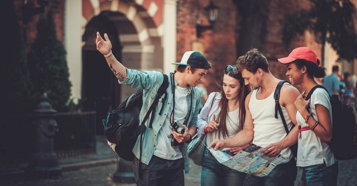 Complete Guide The Best Backpacker Jobs In Europe 2023 A Broken