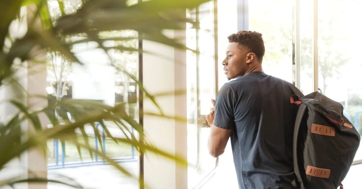 Guide To Waterproofing A Backpack 2022 A Broken Backpack