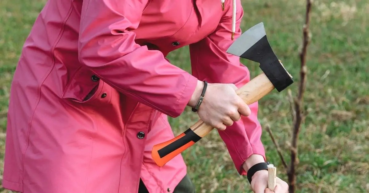 Buying Guide Best Backpacking Axes 2023 A Broken Backpack