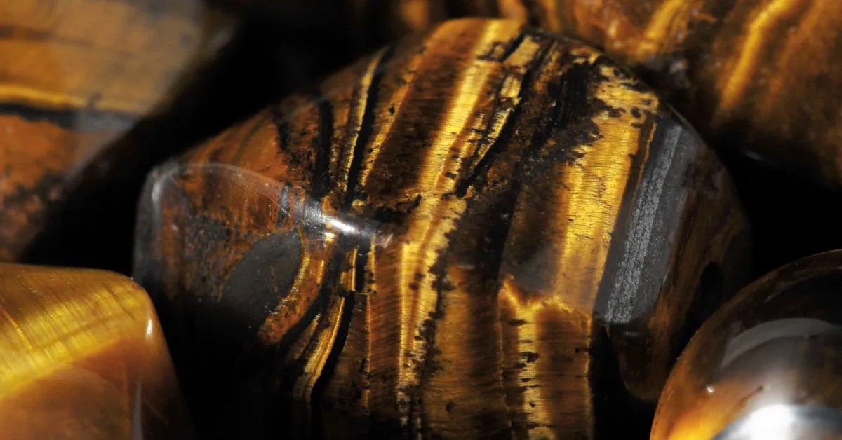 Complete Guide Best Crystals For The Beach 2024