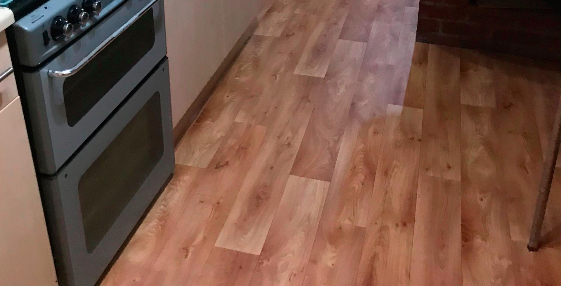 Professional Carpet, Laminate & Vinyl Flooring Fitters in Swansea