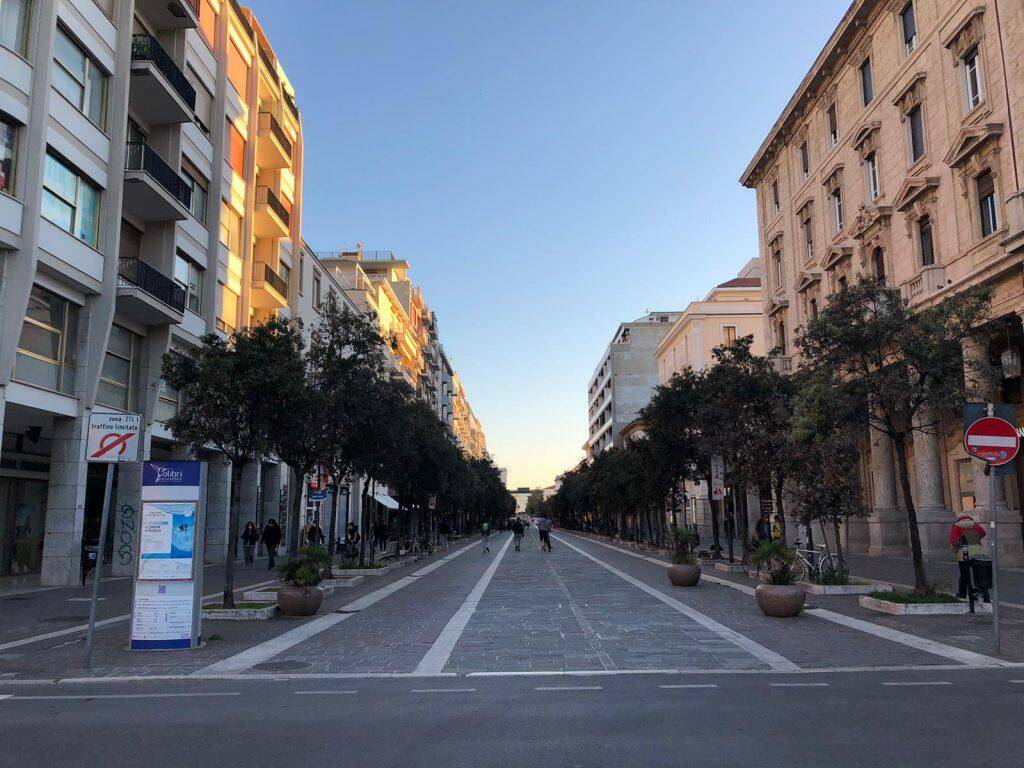 Covid Pescara, Confcommercio: "Riaprire Negozi Da Lunedi'" | Ultime Notizie Di Cronaca Abruzzo - Abruzzoweb 768_x_1024_jpg