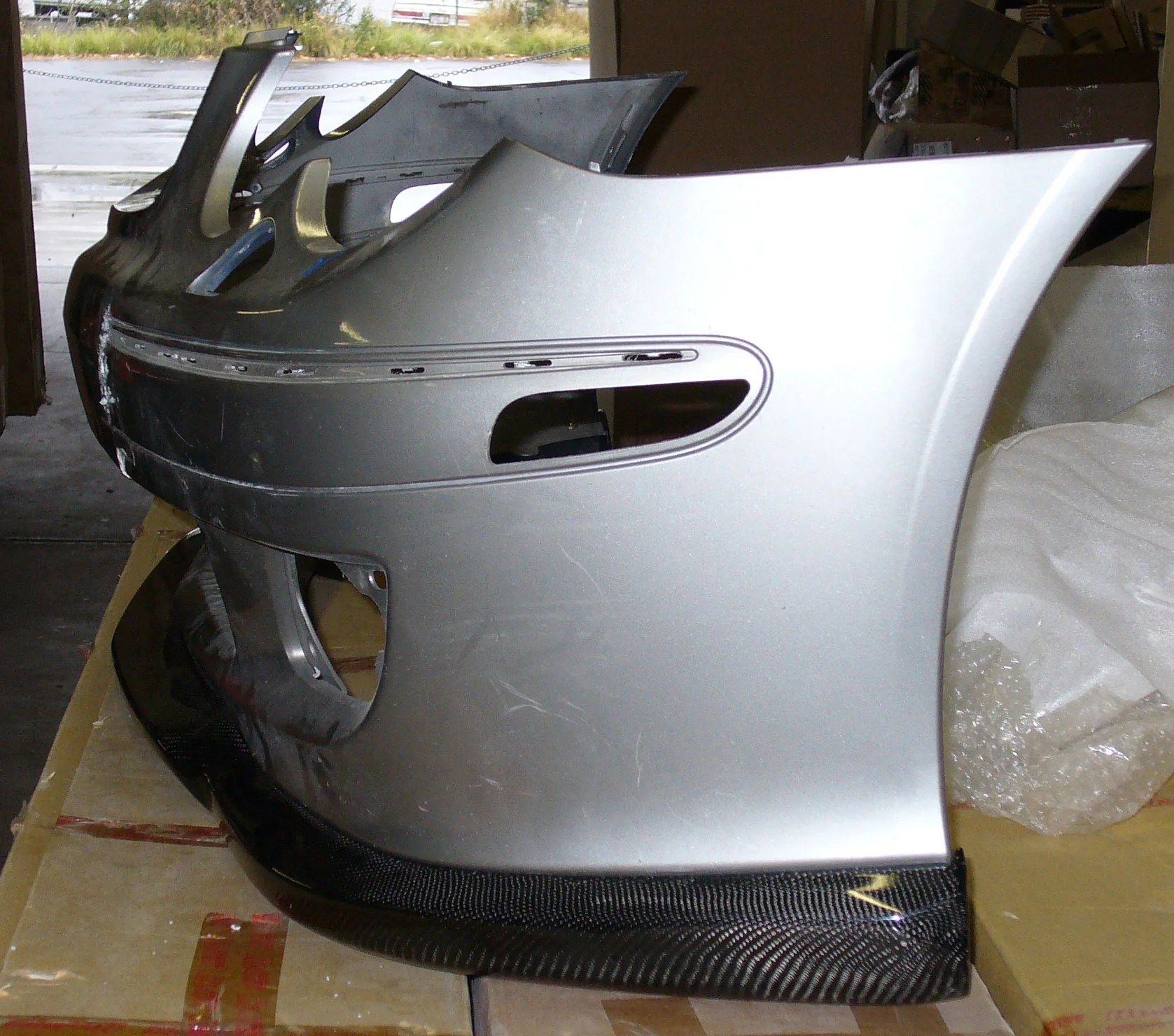 0609 MERCEDES CLK350 W209 AMG STYLE CARBON FIBER FRONT LOWER SPOILER