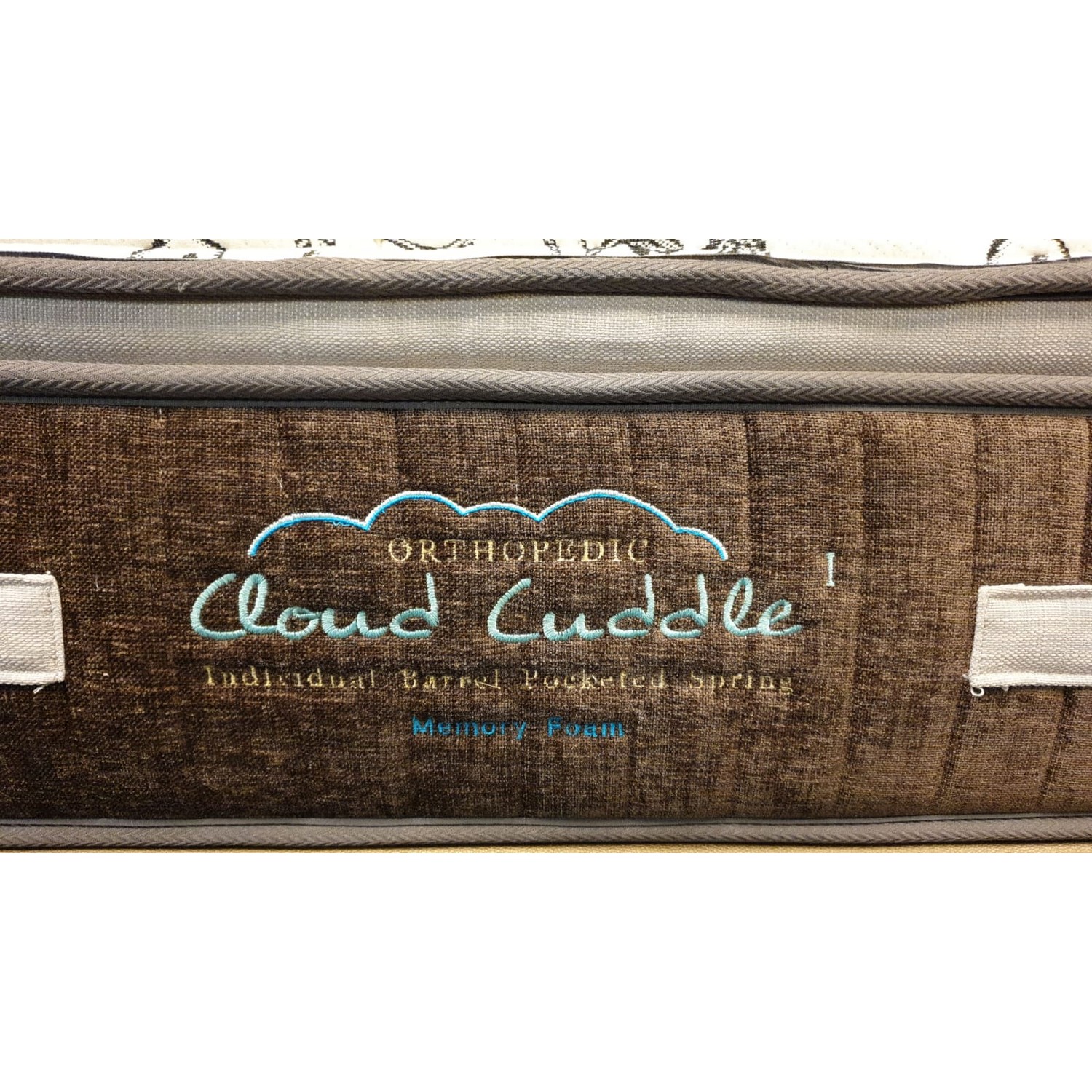 Maxcoil Cloud Cuddle 1 Mattress Absolute Bedding