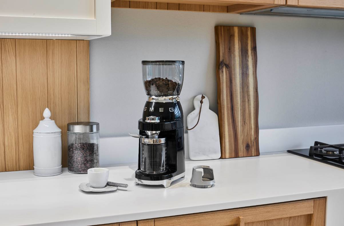 Smeg unveils new coffee grinder Absolute Gadget